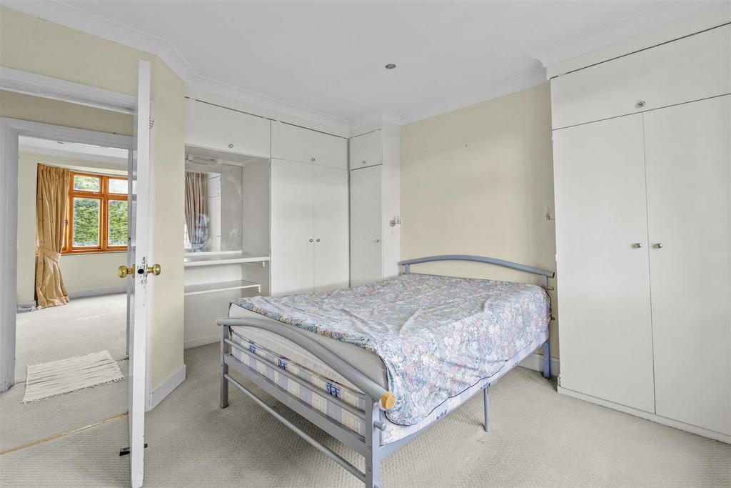 191 C West Wycombe Road, HP12 3 AF-3.jpg
