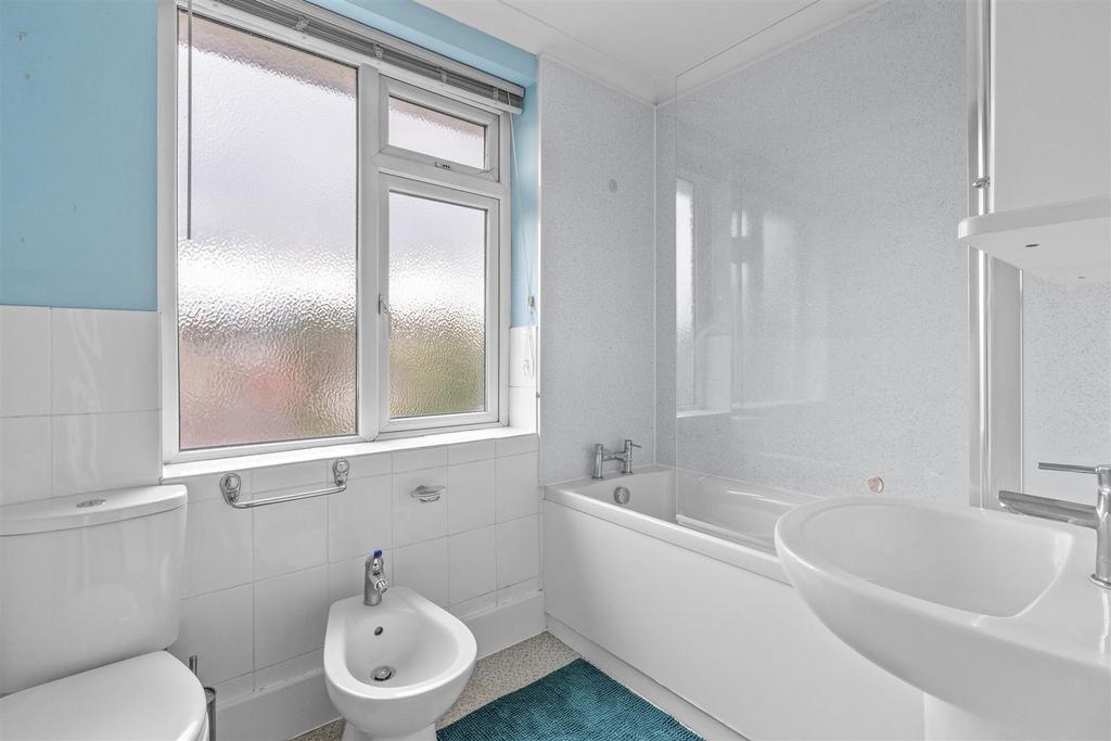 191 C West Wycombe Road, HP12 3 AF-6.jpg