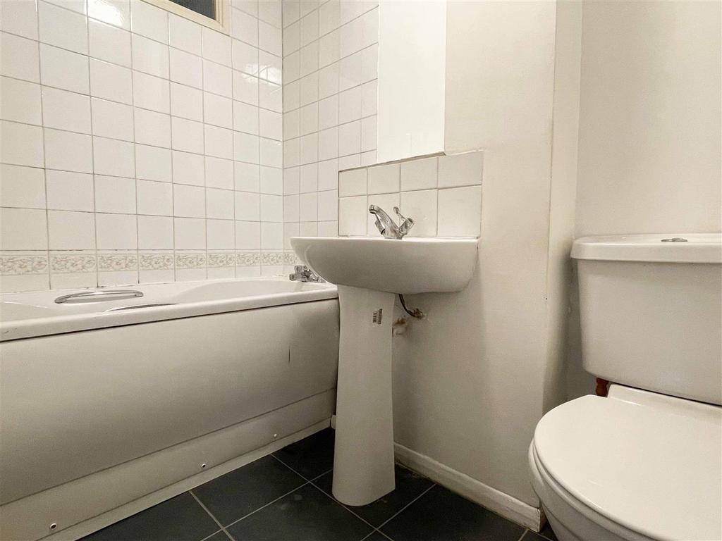 Bath.jpg