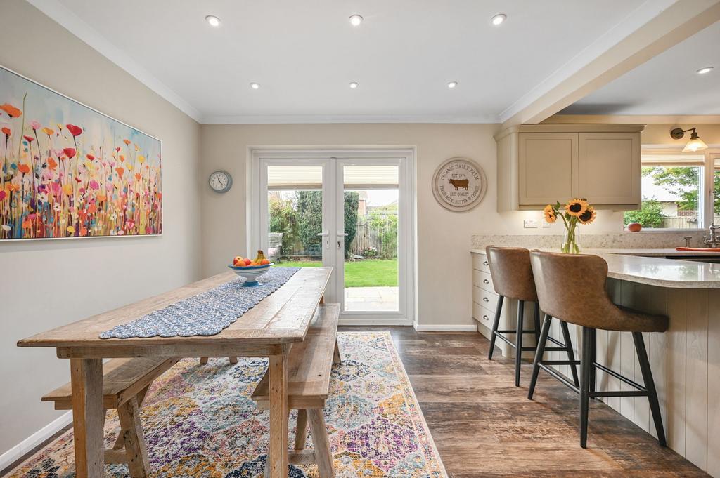 Kitchen/Dining Room