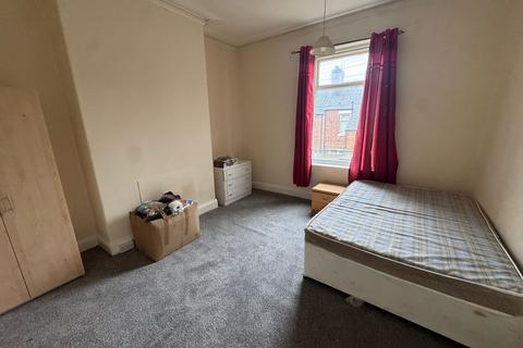 4 bedroom house to rent, Dilston Road, Newcastle upon Tyne NE4