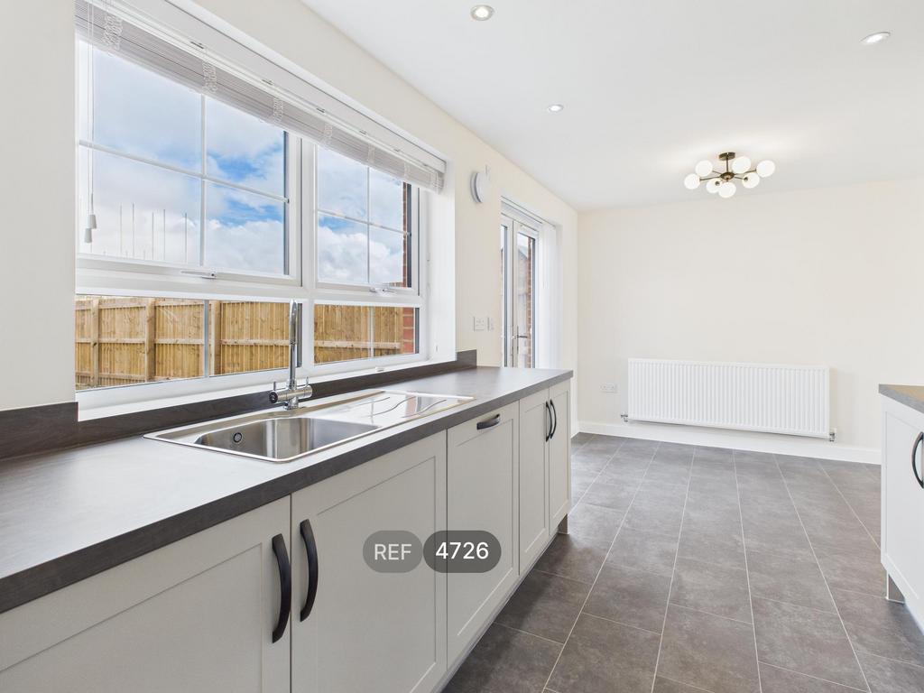 Kitchen / Living area
