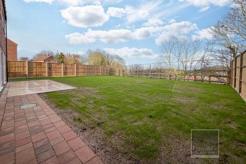 4 bedroom detached house for sale, High View Park, Cromer NR27