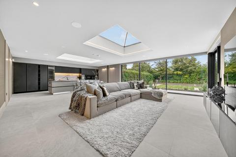 undefined, Sandmoor Drive, Leeds LS17