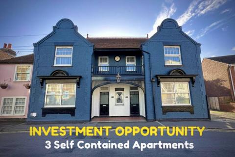 Golf Road, Deal, CT14