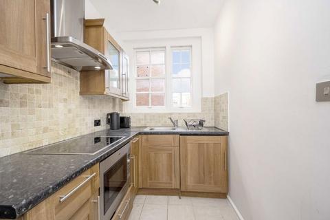 1 bedroom flat to rent, Grove End Road, London NW8