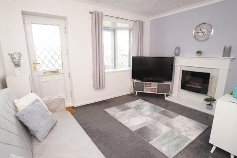 202 Springwood Place, Bradford, BD2 1DT