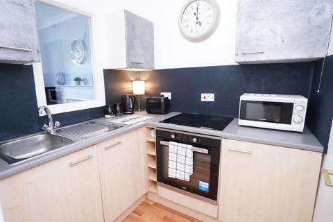 202 Springwood Place, Bradford, BD2 1DT