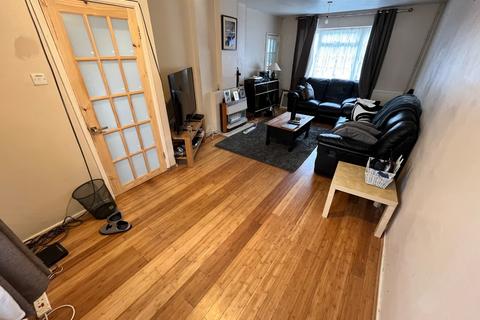 undefined, Littlefield Road, Luton, Bedfordshire, LU2 9BT