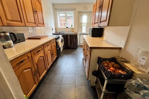 undefined, Littlefield Road, Luton, Bedfordshire, LU2 9BT