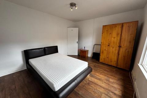 1 bedroom in a house share to rent, Greenbank Avenue West, Bristol BS5