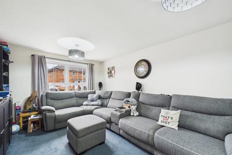 4 bedroom detached house for sale, Nalton Drive, Driffield, YO25 5GE