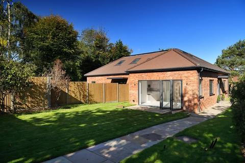 Kennel Close, Fetcham