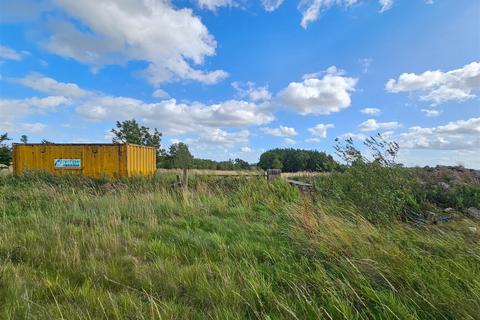 undefined, Ouston Moor, Newcastle Upon Tyne NE18