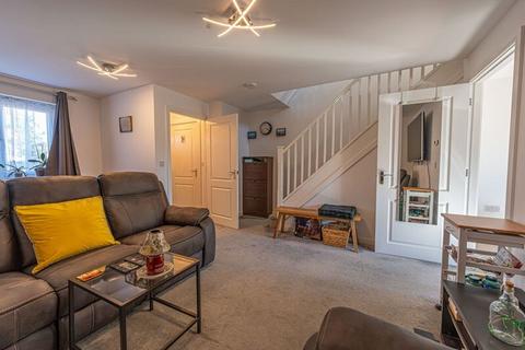 3 bedroom end of terrace house for sale, Sinter Grove, Newport, NP19