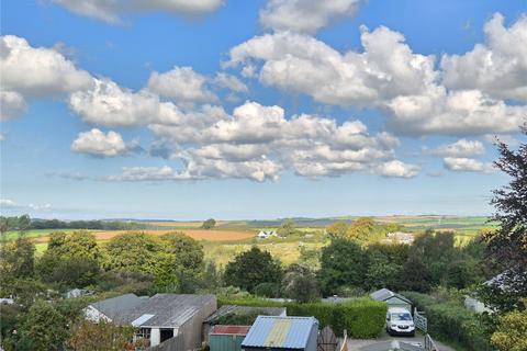 4 bedroom end of terrace house for sale, Queens Terrace, Torrington, Devon