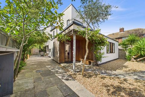 5 bedroom detached house for sale, Jubilee Road, Portslade
