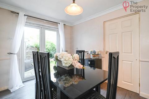 undefined, Colemans Moor Road, Woodley, RG5 4DG