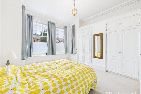 undefined, Madeley Road, London, W5
