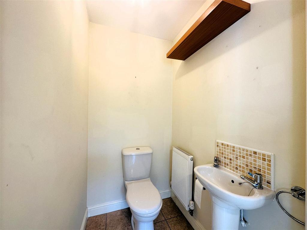 Ds wc.jpg