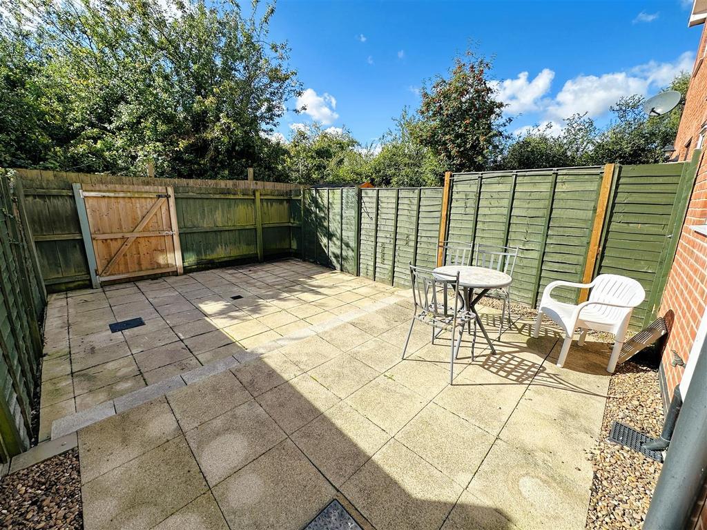 Garden 1].jpg