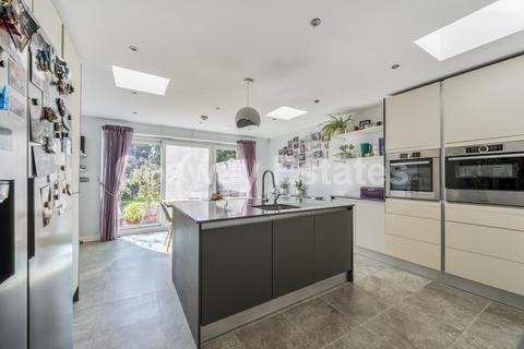 undefined, Hale Drive, Mill Hill, NW7