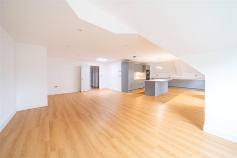 3 bedroom apartment for sale, Doods Park Road, Reigate, Surrey, RH2