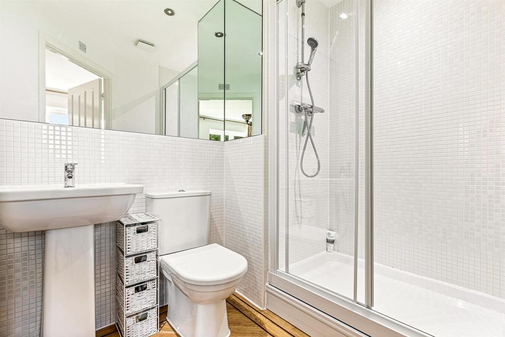Ensuite shower room