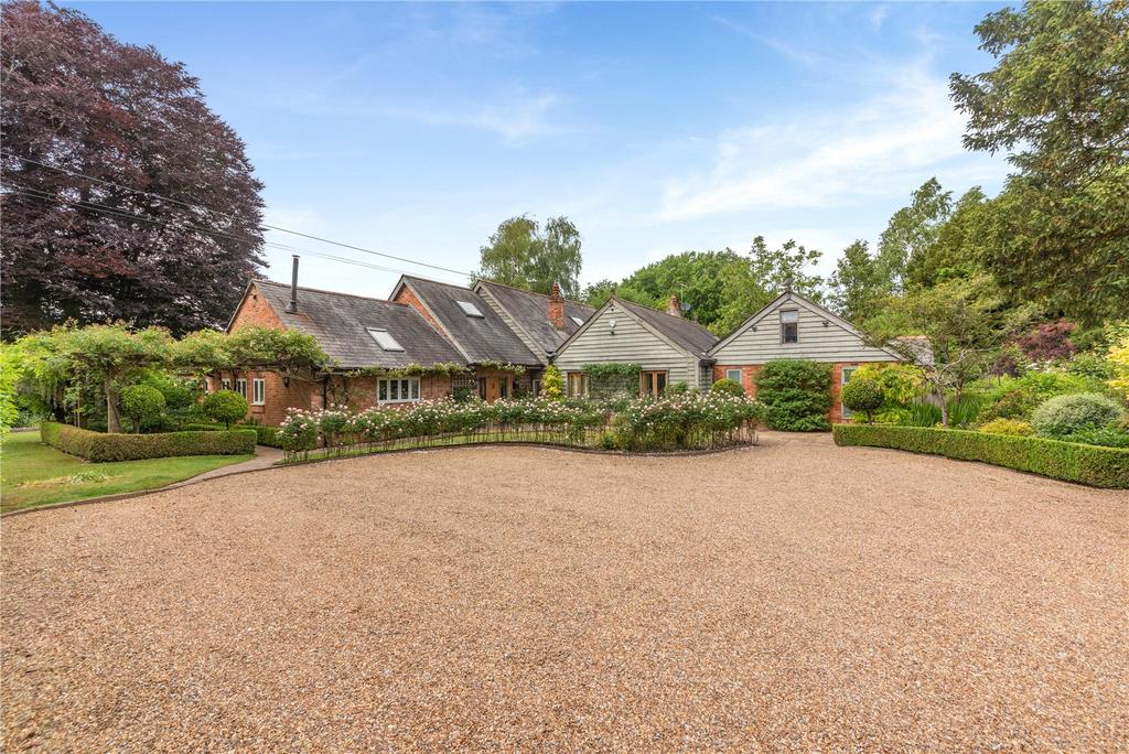 Parking/Driveway