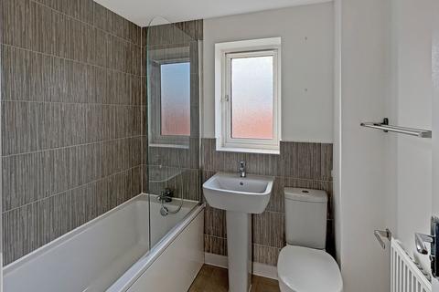 3 bedroom terraced house to rent, Washington Close, Ipswich, IP2