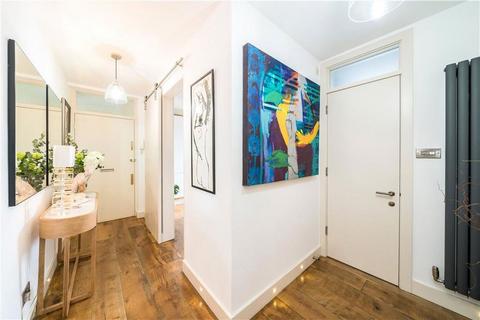 2 bedroom flat for sale, Riverview Gardens, London SW13