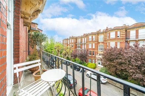 2 bedroom flat for sale, Riverview Gardens, London SW13