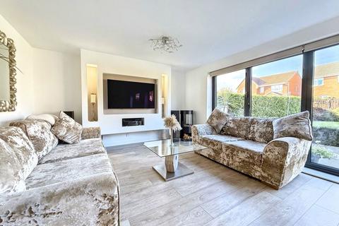 39 Douglas Way, Murton, Seaham, SR7 9HX