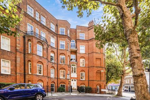 Beaumont Crescent, London W14