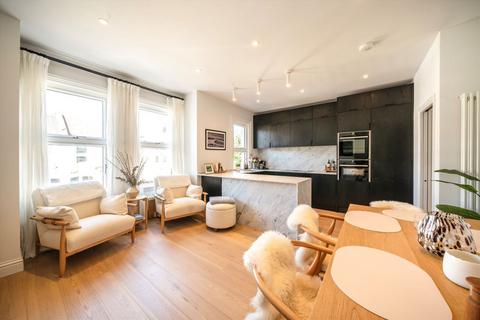 undefined, Quinton Street, London SW18