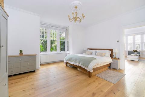 undefined, Shalford Road, Guildford GU1