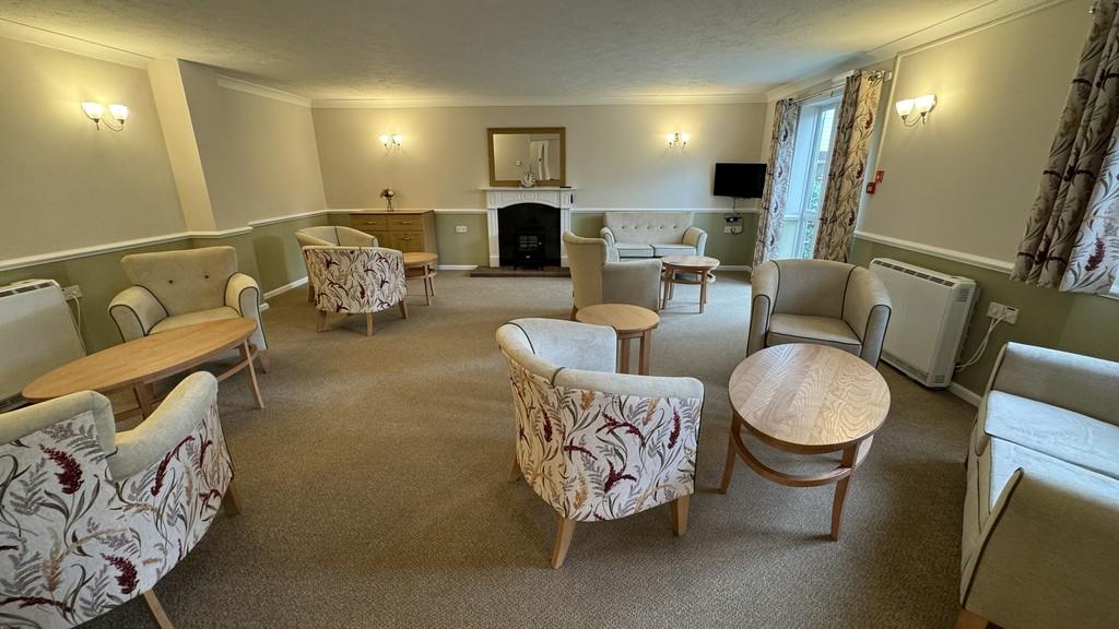 Communal Lounge