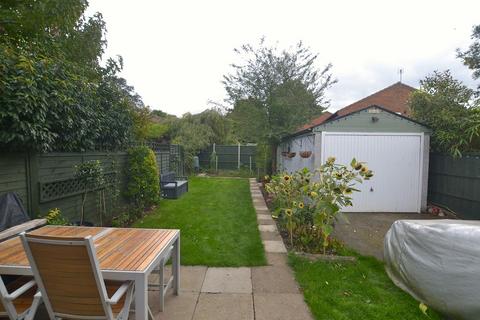 29 Ascot Drive, Grantham, NG31 9TB