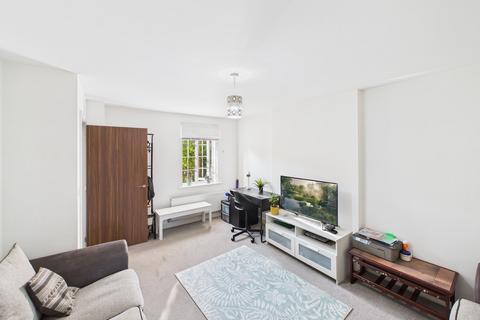 3 bedroom terraced house for sale, Wolsey Island Way, Leicester LE4