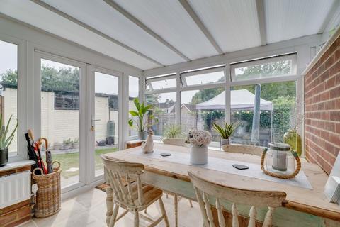 13 Barton Drive, Kedington, Haverhill, CB9 7PS