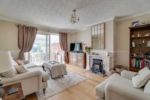 13 Barton Drive, Kedington, Haverhill, CB9 7PS