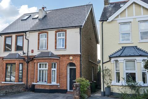 Carshalton Grove, Sutton