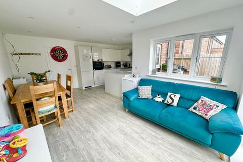 undefined, Ridges Rise, Camberley GU16