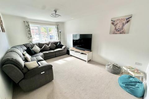 undefined, Ridges Rise, Camberley GU16