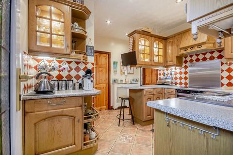3 bedroom detached house for sale, Wellington Street, NOTTINGHAM NG10