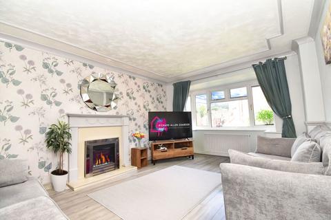 4 bedroom detached house for sale, Wilmot Gardens, Dudley DY1