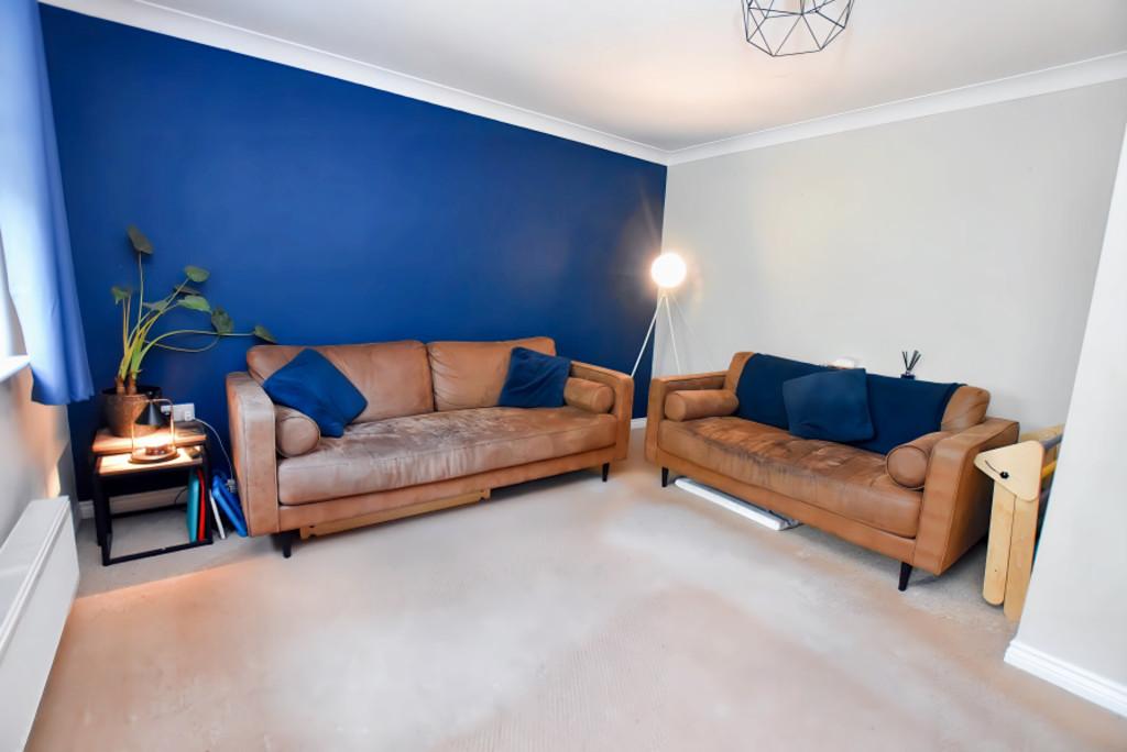 Lounge 1