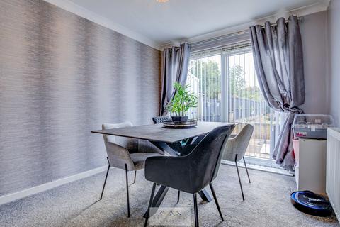 undefined, Park Avenue, Sheffield S25