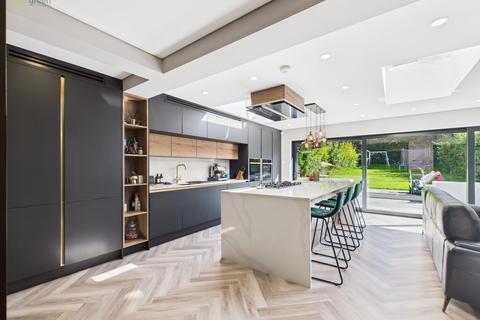 4 bedroom detached house for sale, Tamworth Road, Sutton Coldfield B75