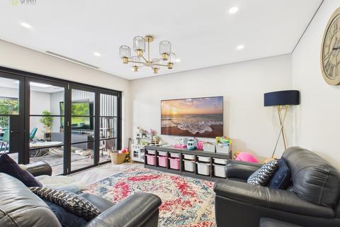 4 bedroom detached house for sale, Tamworth Road, Sutton Coldfield B75